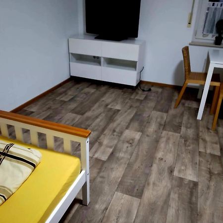 Ferien- Oder Monteurwohnung Stadtnah! Bad Oeynhausen Εξωτερικό φωτογραφία